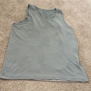 Men’s Lululemon tank top